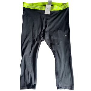 NIKE PRO PANTS/leggings Size 3X NEW WITH TAGS